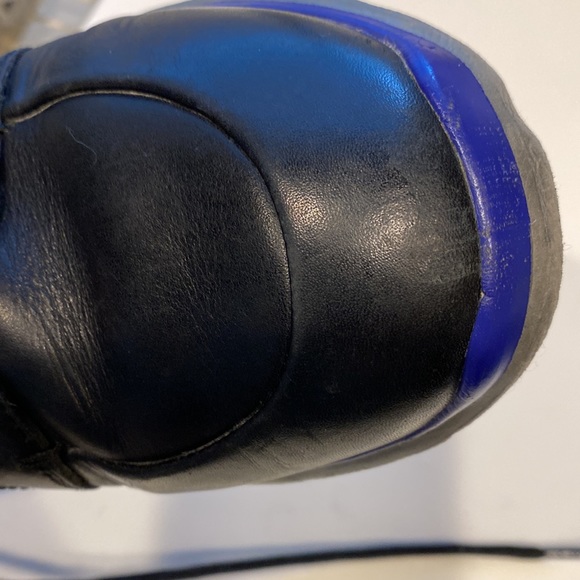 Prada mens low top sneaker - Picture 6 of 9